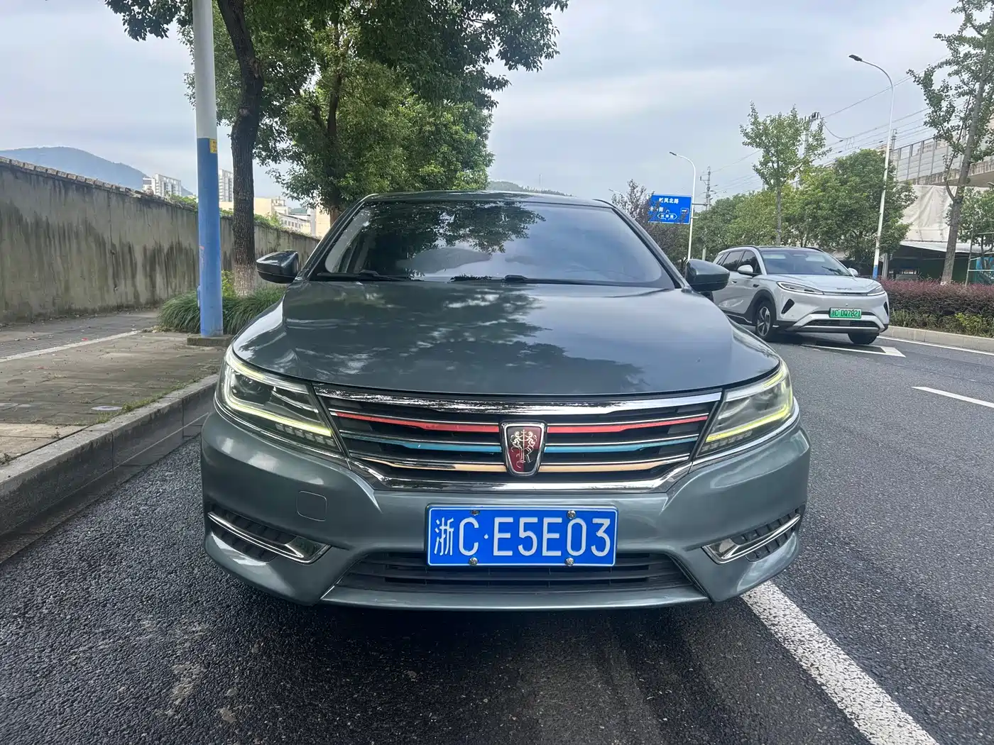 Roewe i6 2017 2017 20T Auto Internet Smart Premium Edition