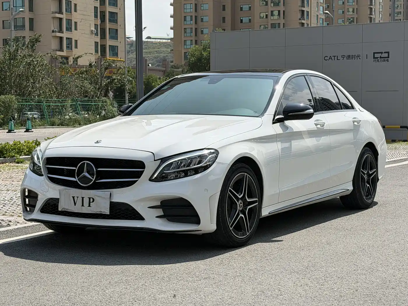 Photo 1 - Mercedes-Benz C-Class
