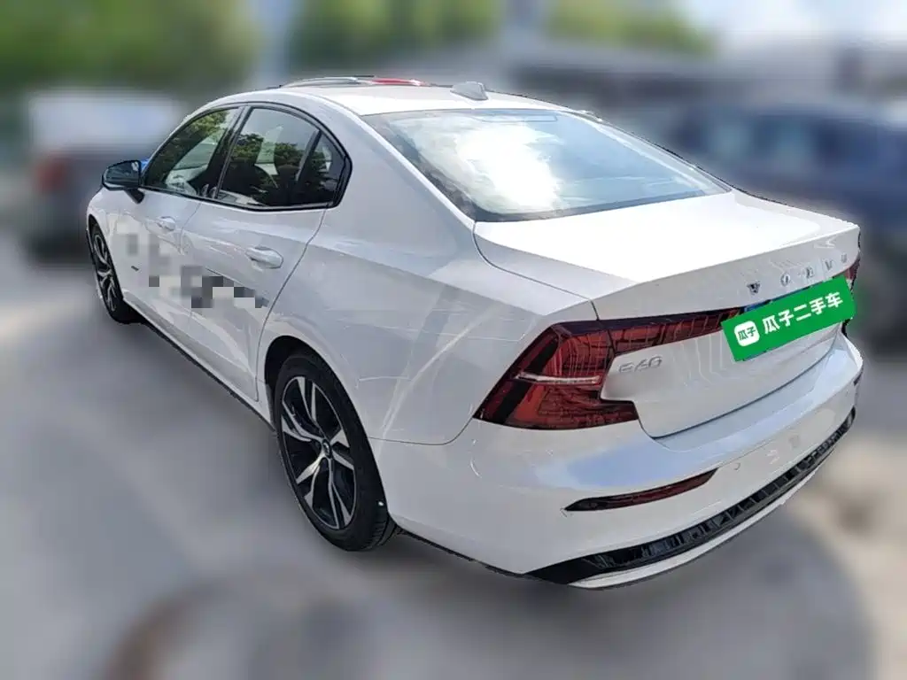 Volvo S60 2024 2025 B5 Elegance Sport Edition