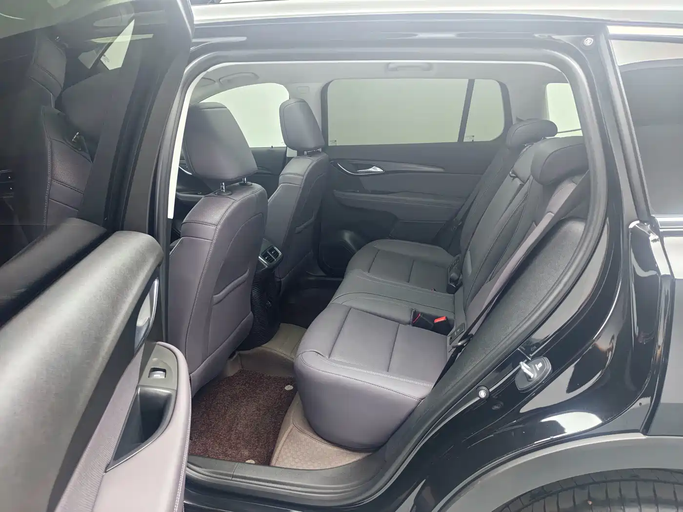 Buick Envision Plus 2026 2026 Envision Plus 28T FWD Base