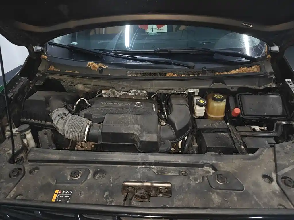 Photo 21 - Buick GL8
