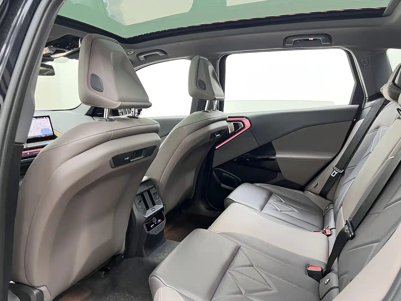 BMW X3 2025 xDrive30L Premium M Sport Package фото 18