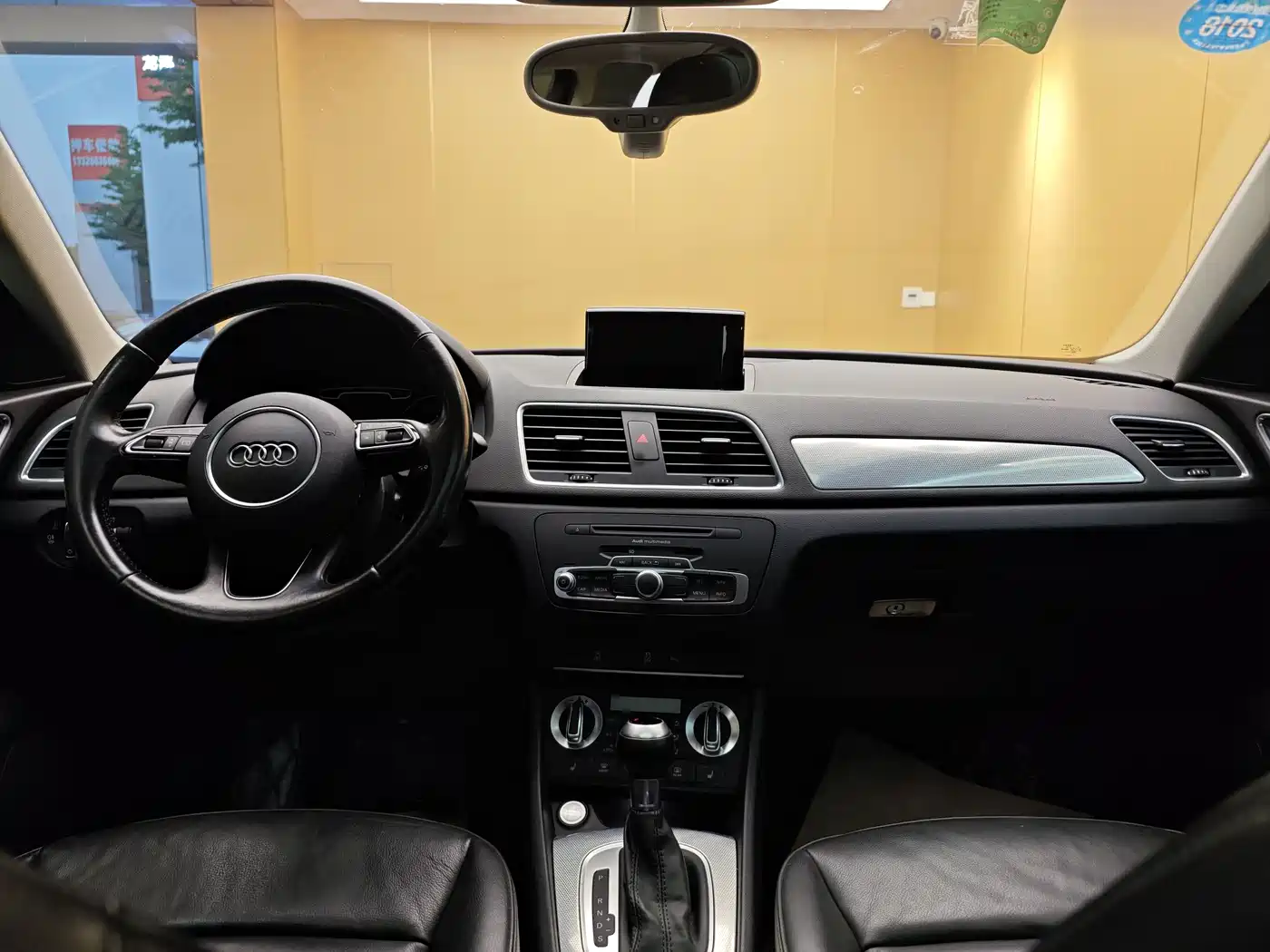 Audi Q3 2015 35 TFSI Comfort фото 19