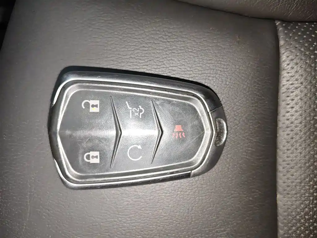 Cadillac XT6 2021 2.0T 7-seater 4WD Luxury фото 9