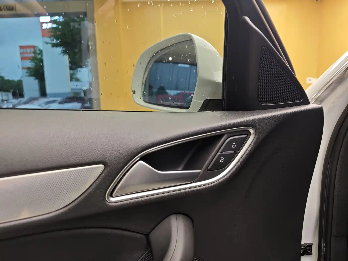 Audi Q3 2015 35 TFSI Comfort фото 8