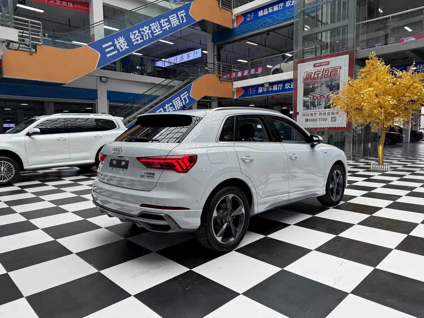 Audi Q3 2023 35 TFSI Fashion Dynamic (1.4T) фото 6