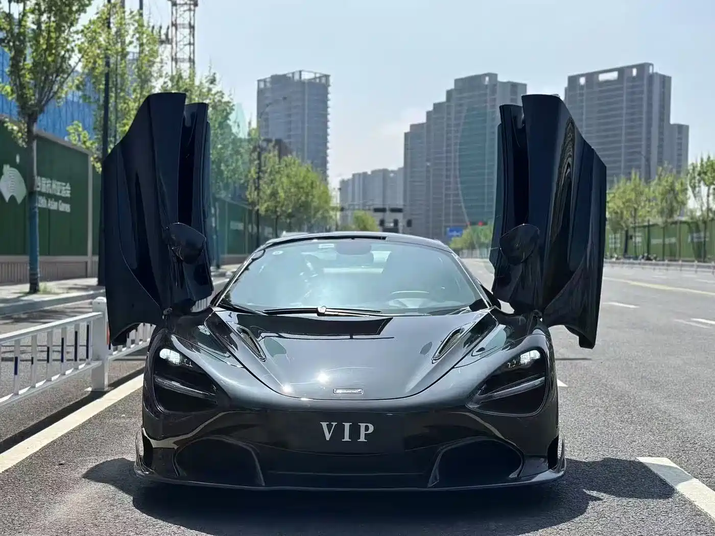 McLaren 720S 2019 4.0T Spider фото 2
