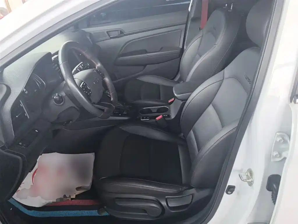 Hyundai Elantra 2019 1.4T Dual-clutch XuanDong·Vitality Type фото 15