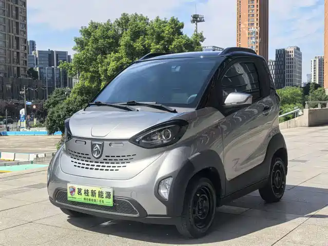 Baojun E100 2021