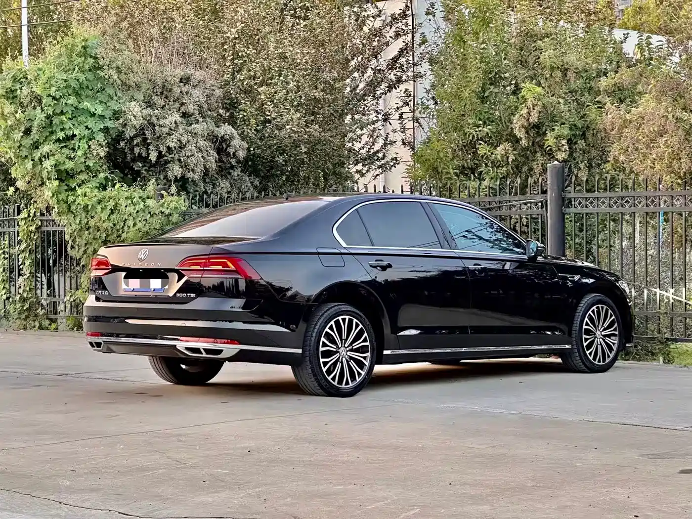 Volkswagen Phideon 2019 380TSI 2WD Business Edition China VI фото 9