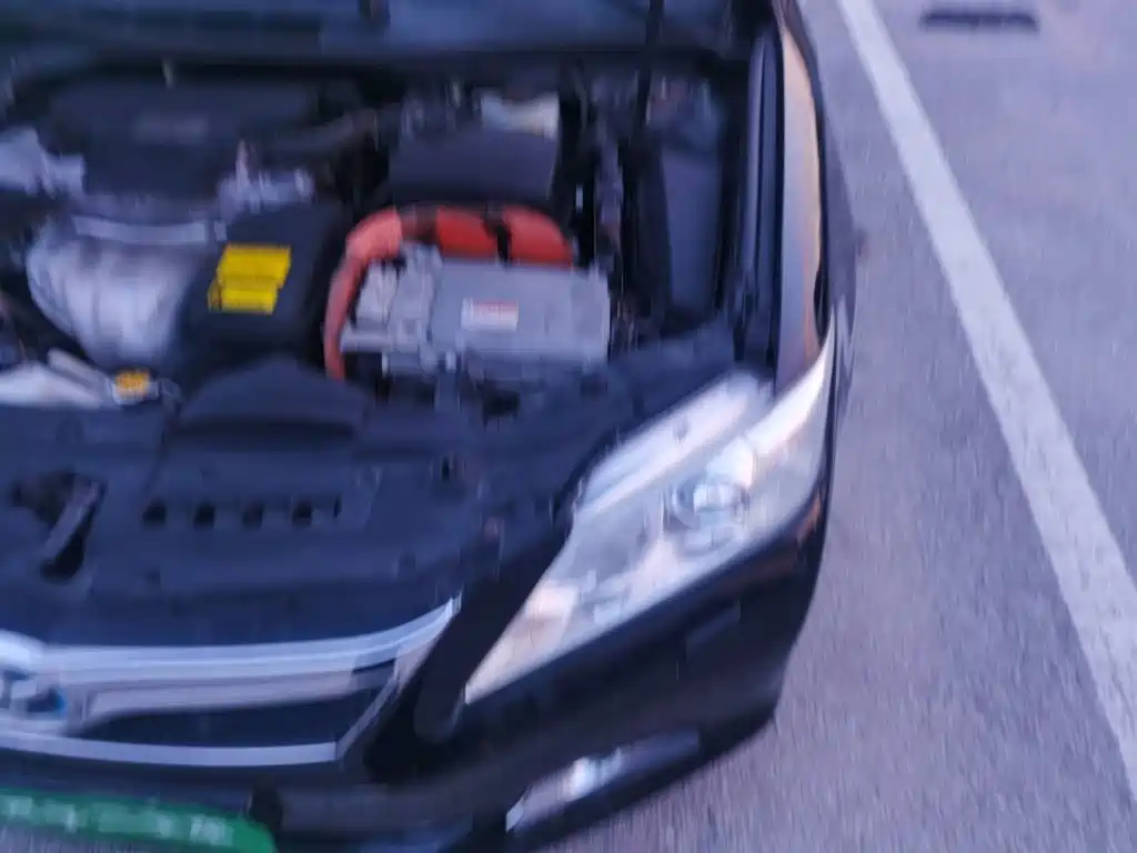 Фото 22 - Toyota Camry
