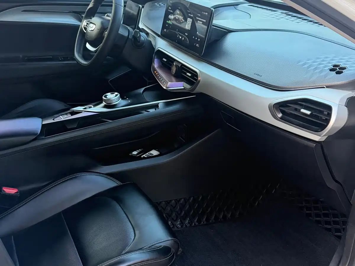 Geely Geometry A 2022 2022 Model Pro 430KM Green Apple Plus