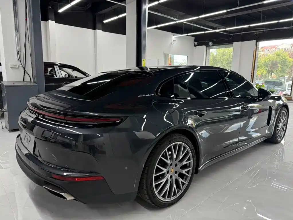 Porsche Panamera 2026 2026 Panamera 4 Executive Long Wheelbase 2.9T