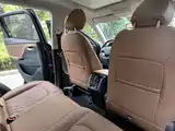 Фото 7 - Borgward BX7