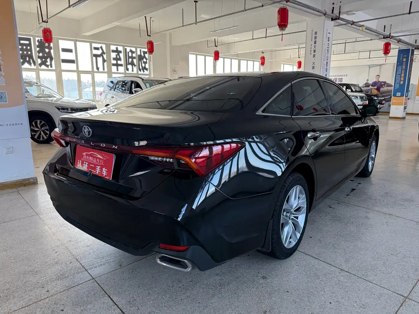 Toyota Avalon 2019 2.0L Luxury Edition (China VI) фото 8