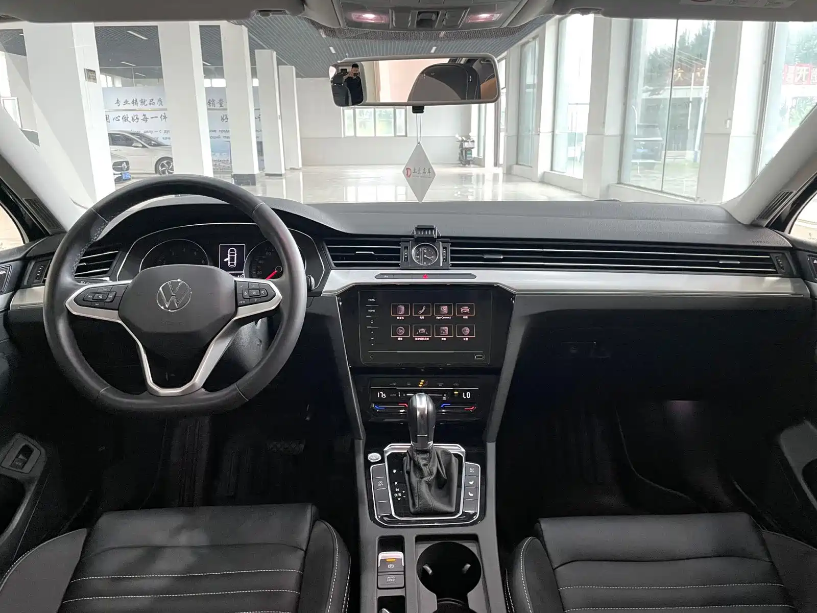 Фото 20 - Volkswagen Magotan