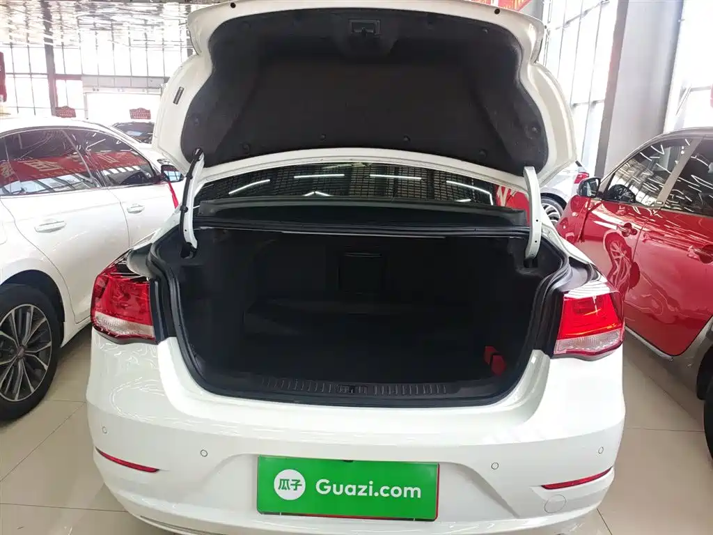 Chevrolet Malibu 2018 530T Automatic Luxury Edition фото 15
