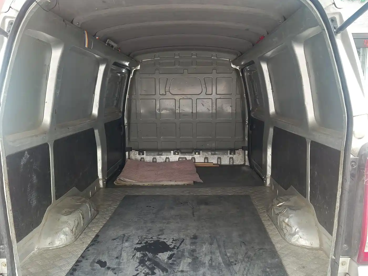 Wuling Motors Wuling EV50 2022 2021 Van Logistics Vehicle with Bochuang CATL 41.86kWh Liuji Electronic Control