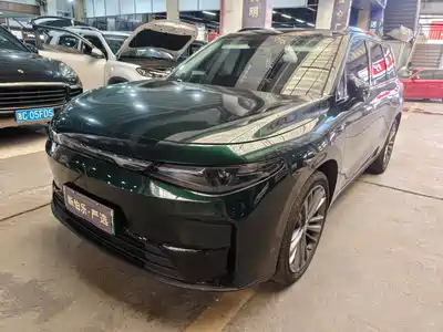 Leapmotor C16