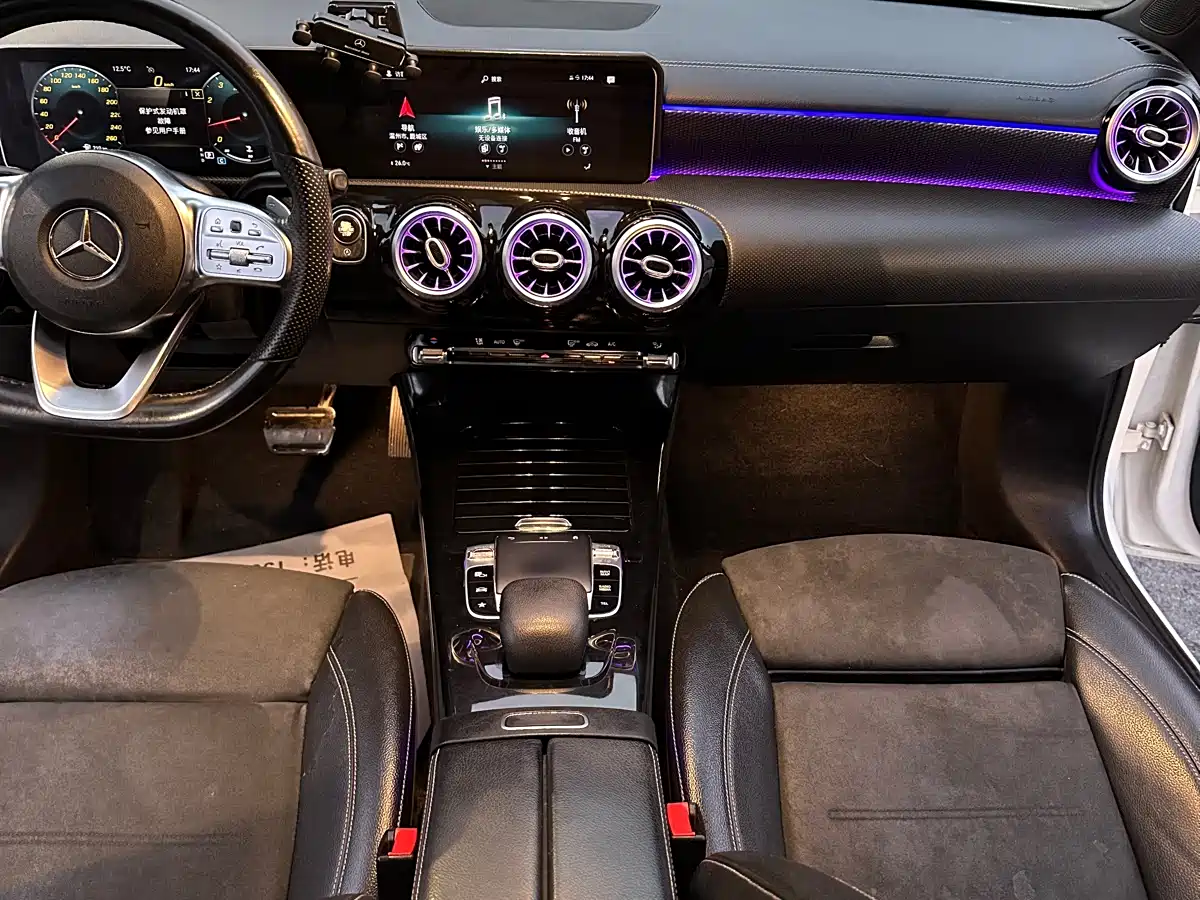 MERCEDES-BENZ A CLASS