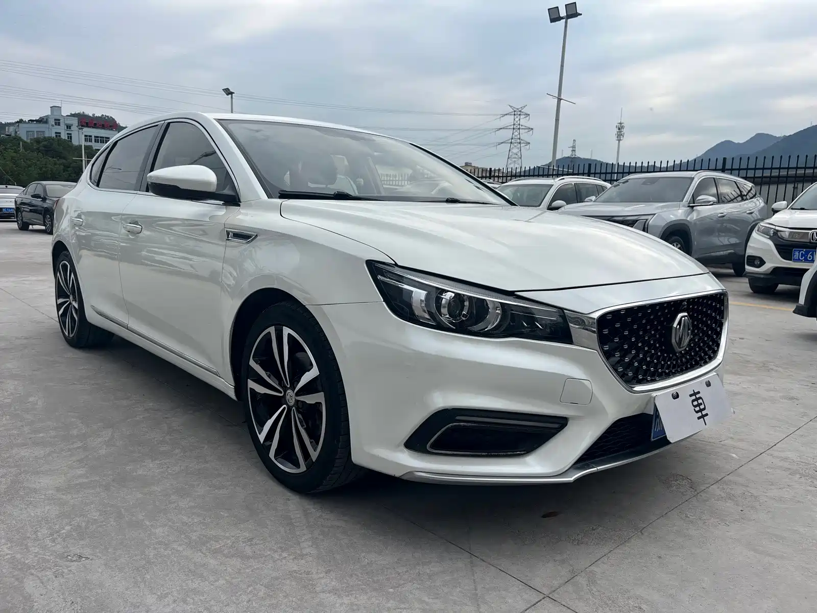 Фото 3 - MG MG6