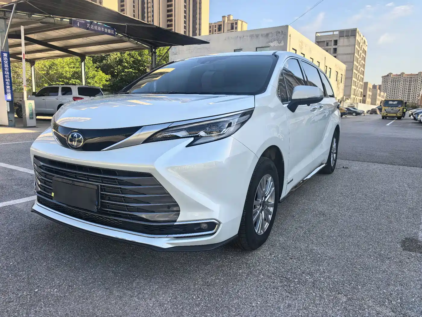 Toyota Sienna 2021 — пригон из Китая