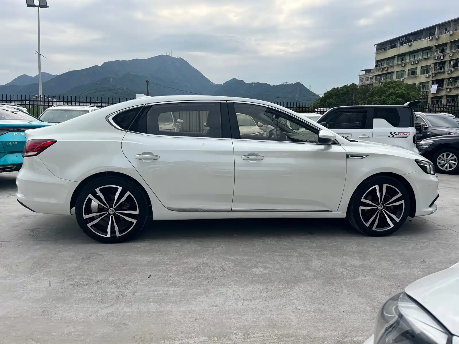 Фото 4 - MG MG6