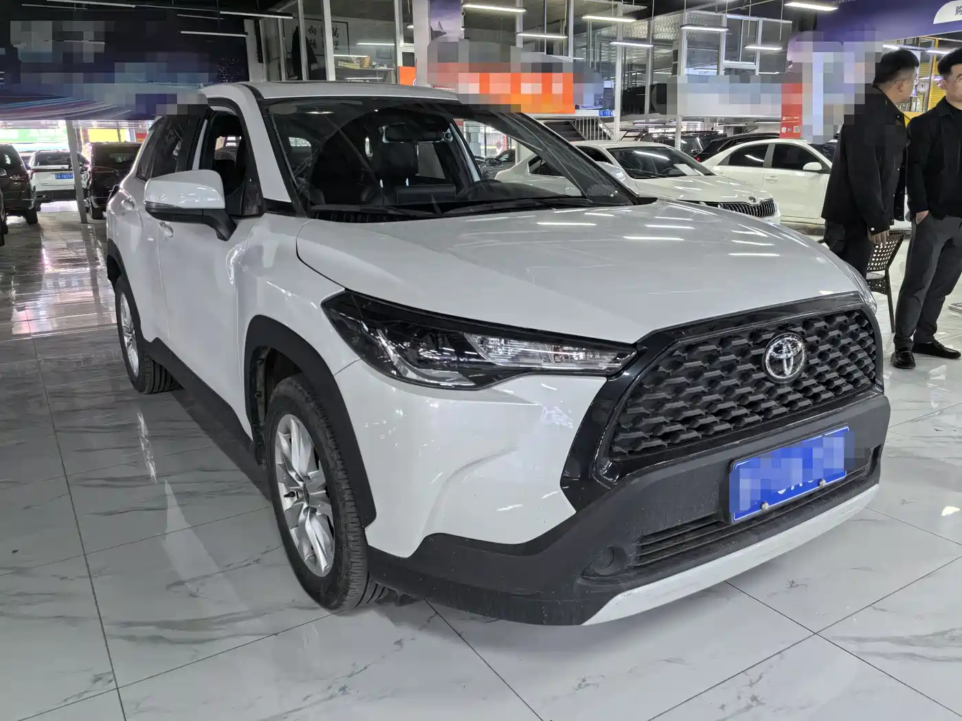 Toyota Corolla Cross 2022 2.0L Luxury Edition фото 3