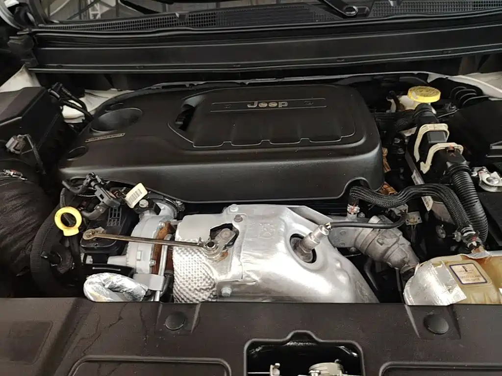 Jeep Grand Commander 2019 2018 2.0T AWD Ultimate Edition (China V)