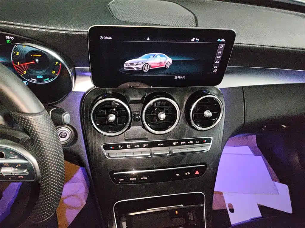 Mercedes-Benz C-Class 2020 Facelift C 260 L Sport фото 13