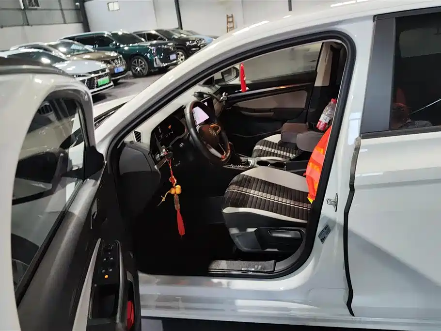 Volkswagen Bora 2023 200TSI DSG Comfort Edition фото 9
