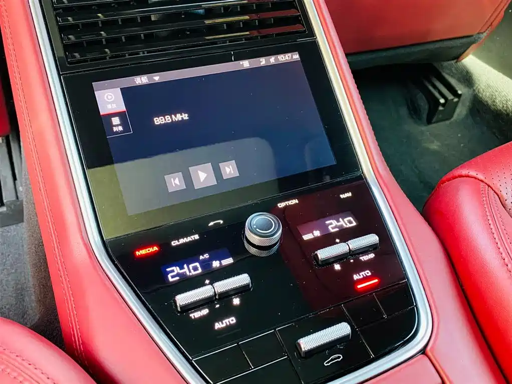 Porsche Panamera 2017 Panamera 3.0T фото 23