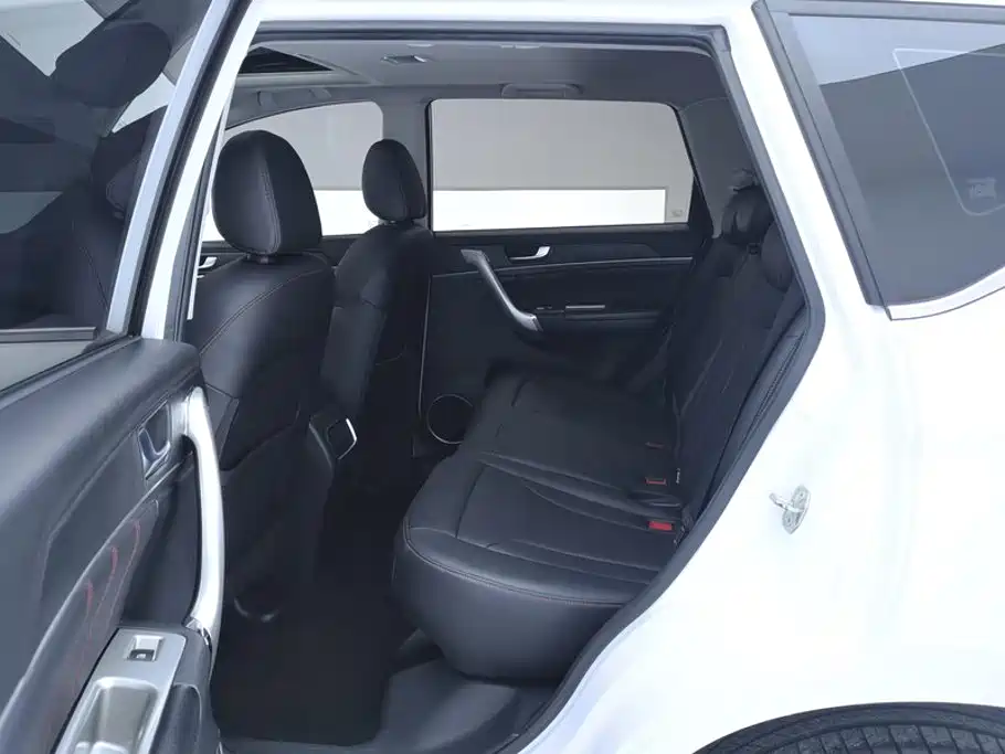 Haval M6 2018 2017 1.5T Automatic 2WD Elite