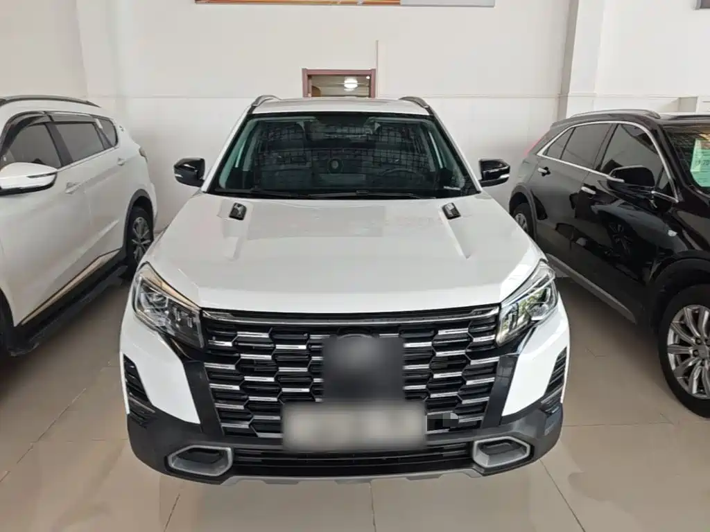 Фото 3 - Changan CS75