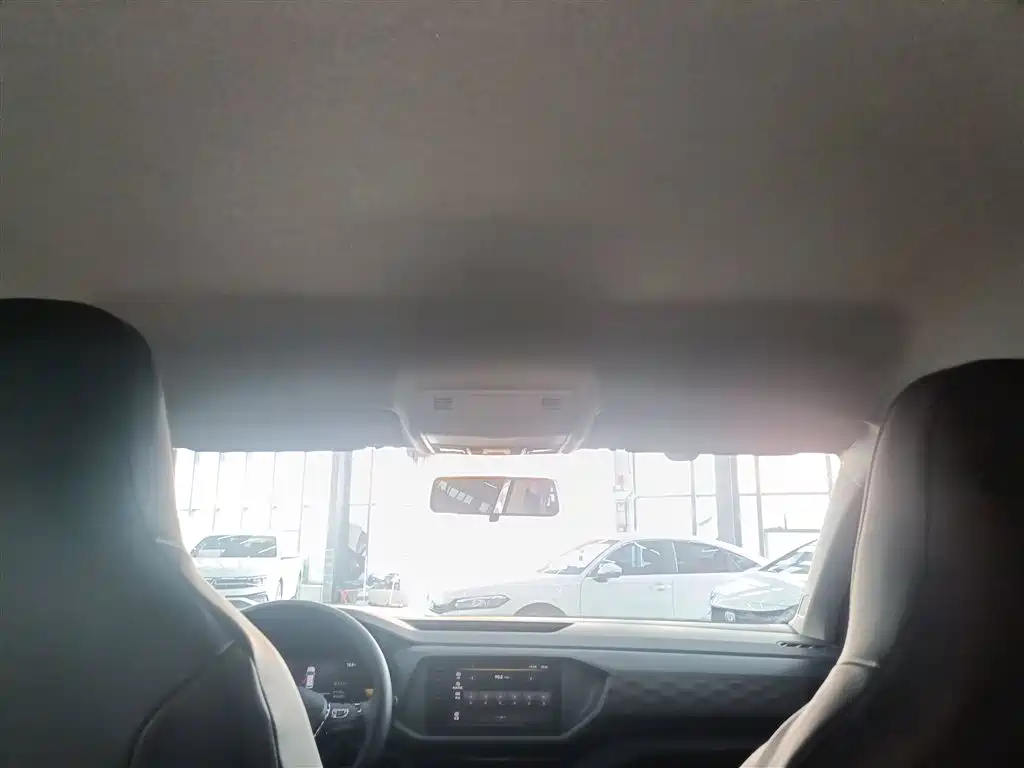 VOLKSWAGEN TU KAI