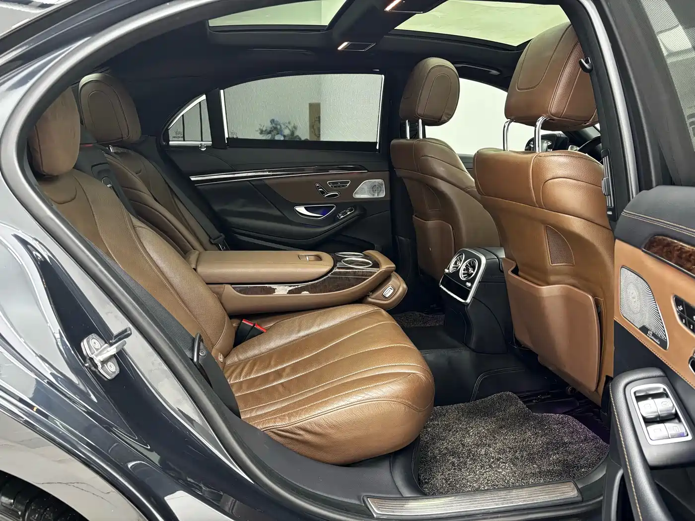 Mercedes-Benz S-Class 2019 S 320 L Ultimate Edition фото 27