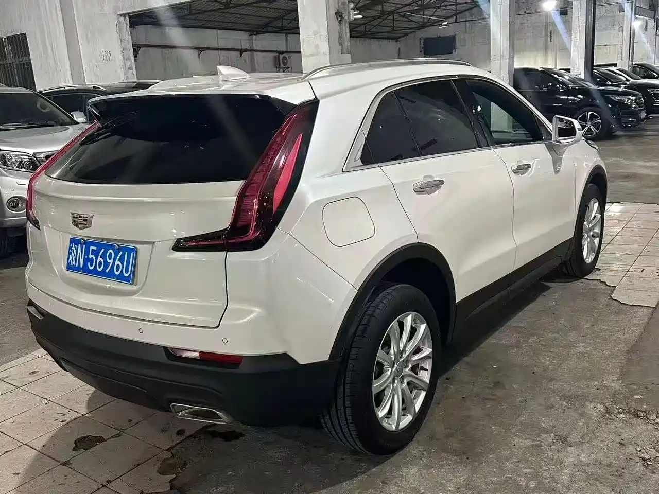 Фото 4 - Cadillac XT4