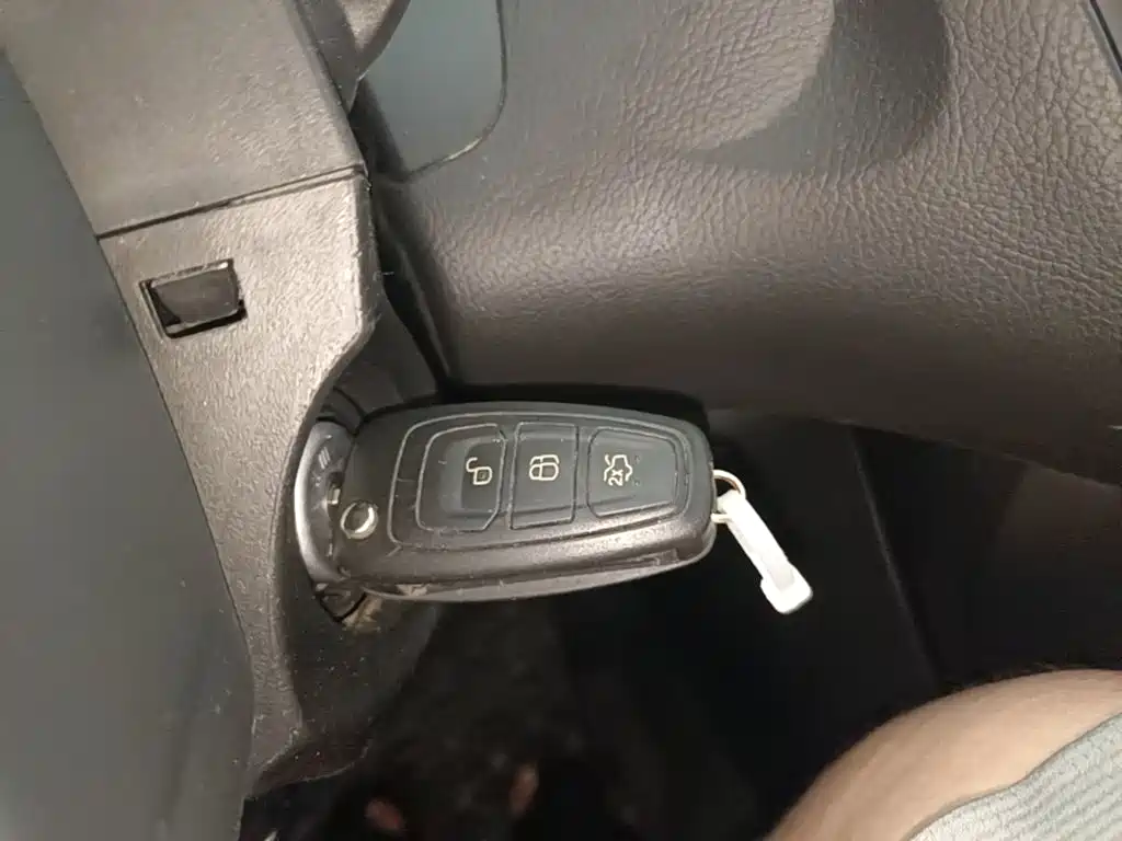 Фото 9 - Ford Focus
