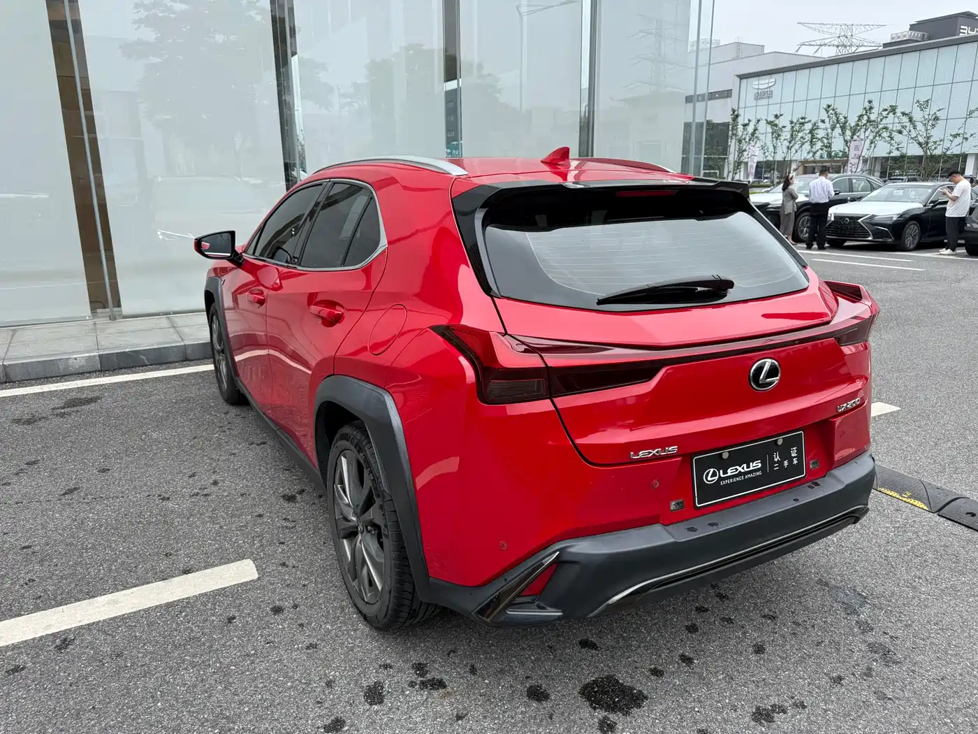 Lexus UX 2020 200 F SPORT Edition фото 9