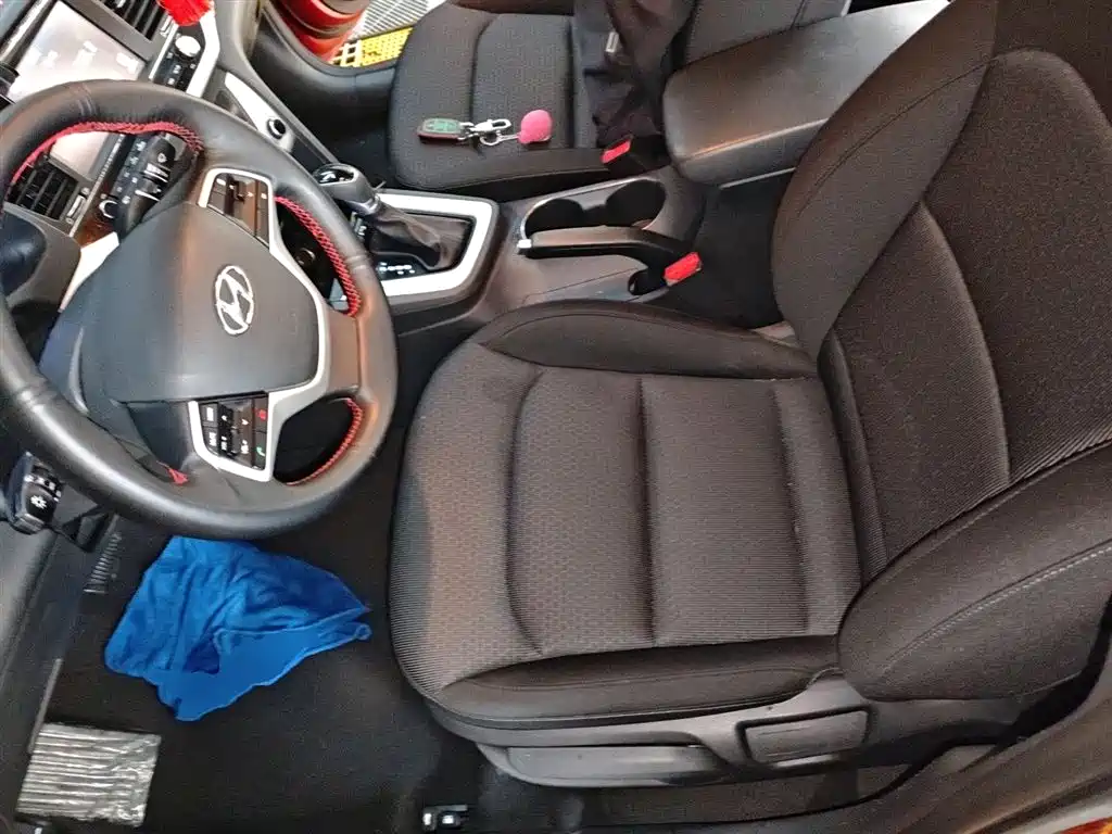 Hyundai Elantra 2016 Model 1.6L Automatic Smart Elite фото 16