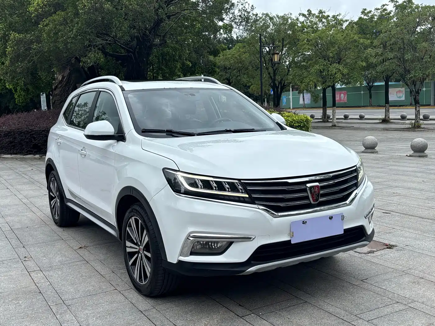 Фото 3 - Roewe RX5