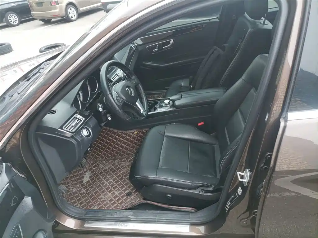 Mercedes-Benz E-Class 2014 Facelift E 260 L Sport фото 7