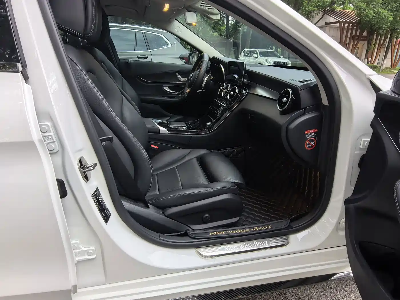 Mercedes-Benz C-Class, миниатюра 10