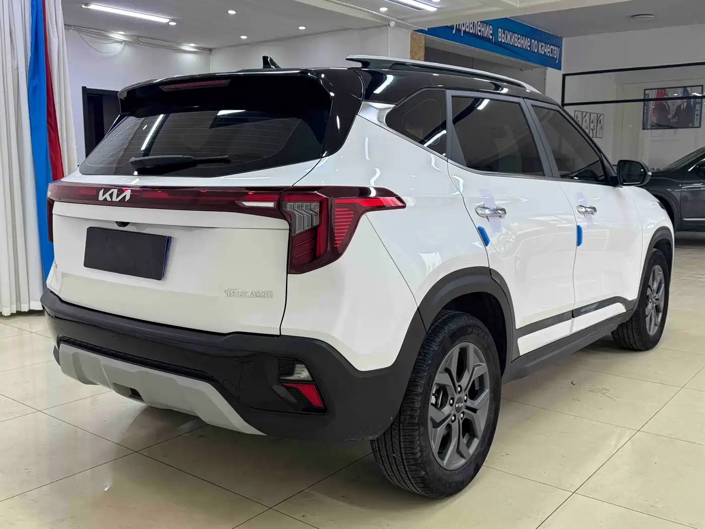 Kia Seltos 2023 1.5L CVT Luxury Edition фото 6