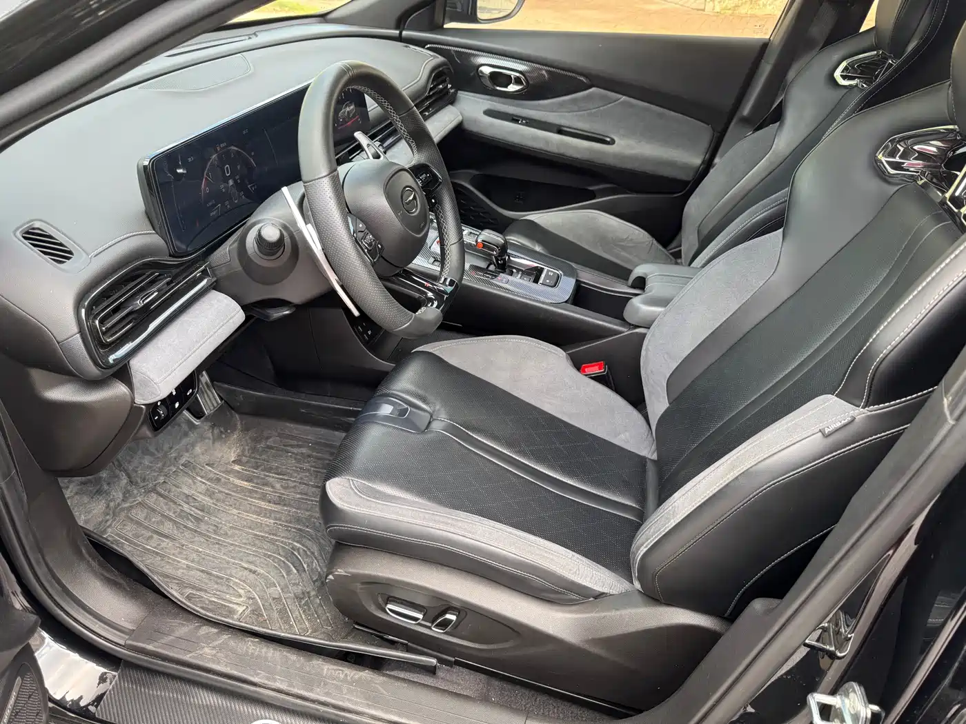 GAC Trumpchi Trumpchi Emkoo 2024 2023 400T Automatic R PRO