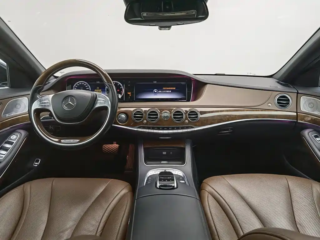 Фото 5 - Mercedes-Benz S-Class