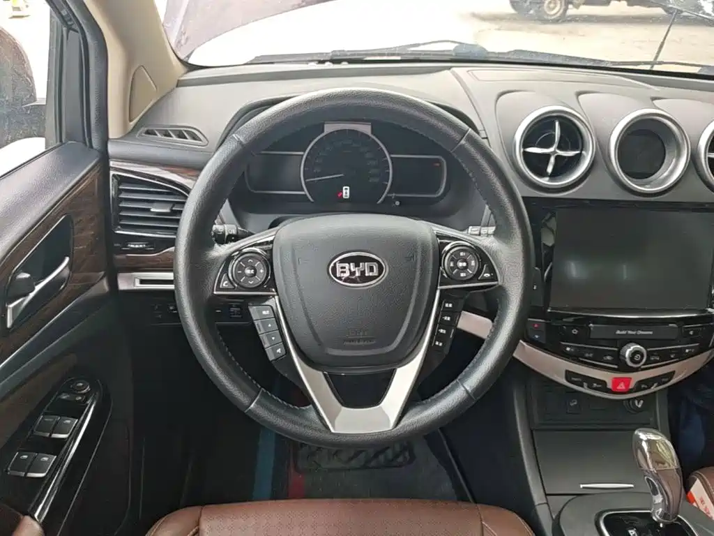 BYD S7 2016 2016 2.0T Auto Premium Plus