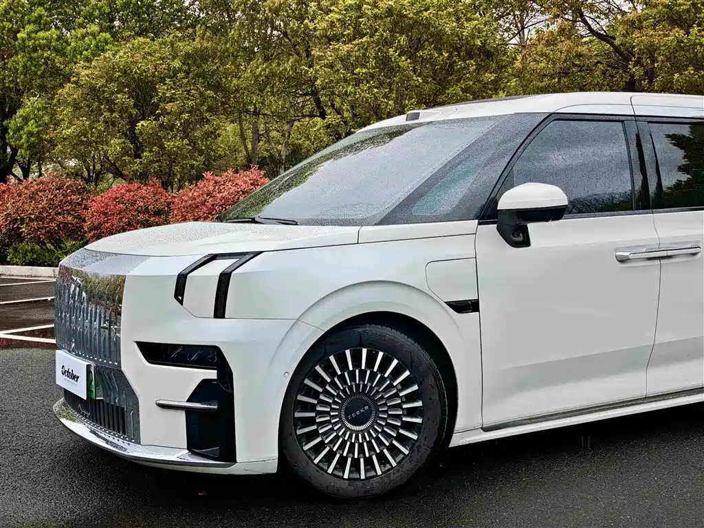 ZEEKR EXTREME KRYPTON 009