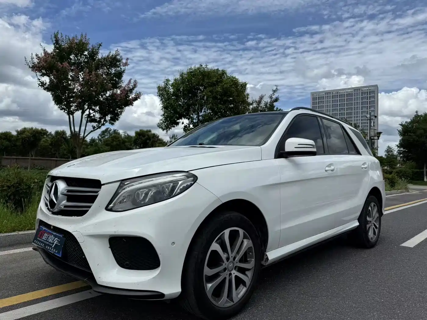 Mercedes-Benz GLE 2016 2015 GLE 320 4MATIC