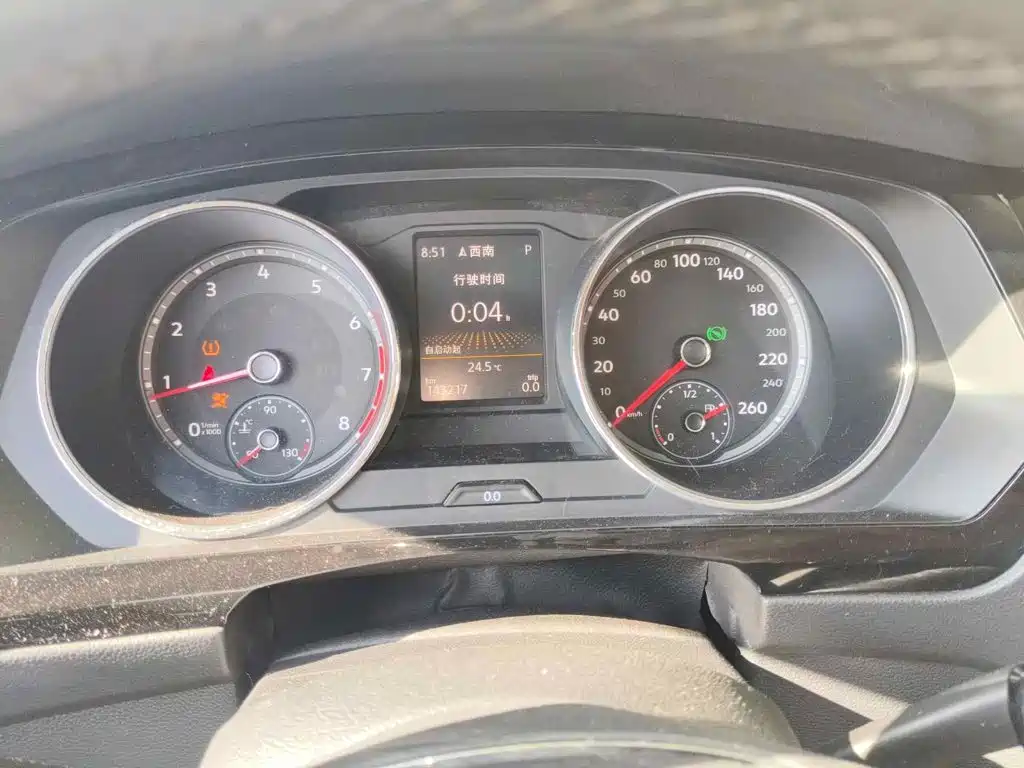 Фото 4 - Volkswagen Tiguan L